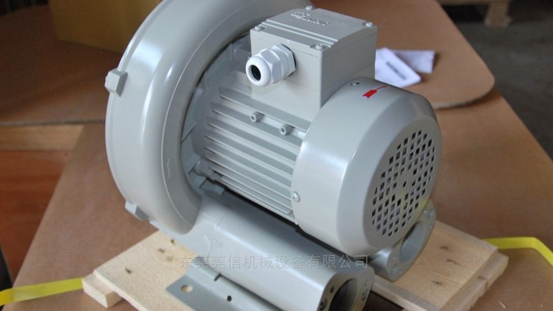 上海屋顶风机工程案例解析：高效通风解决方案的实践**